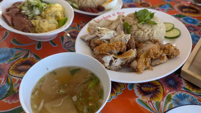 Gai chicken and rice