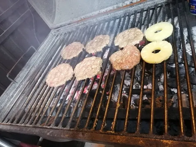 Mafren's Burger
