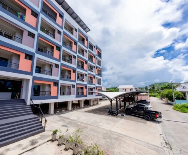 V LIVING Service Apartment