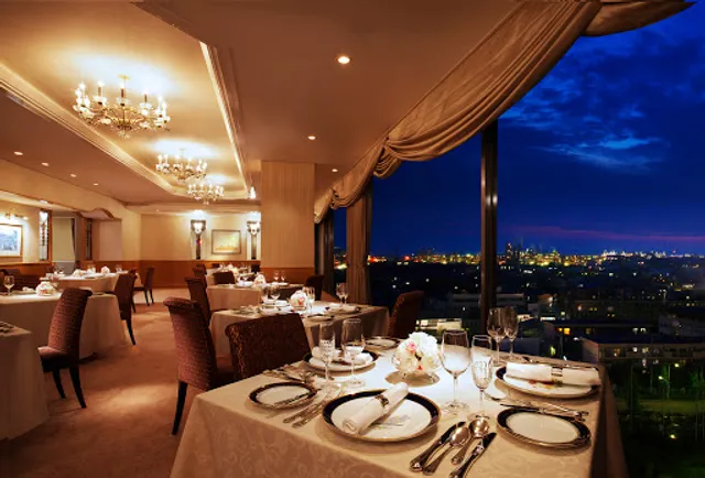 リーガロイヤルホテル新居浜 レストラン シャトウ