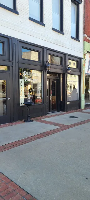 Peachtree Antiques