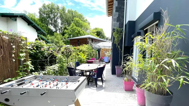 SPOT Sleeping, hébergement, auberge