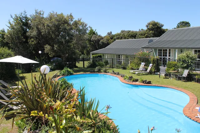 Ash Grove Boutique Motel