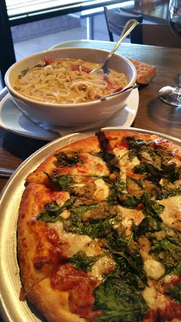 Pesto's Italian Kitchen & Wine Bar