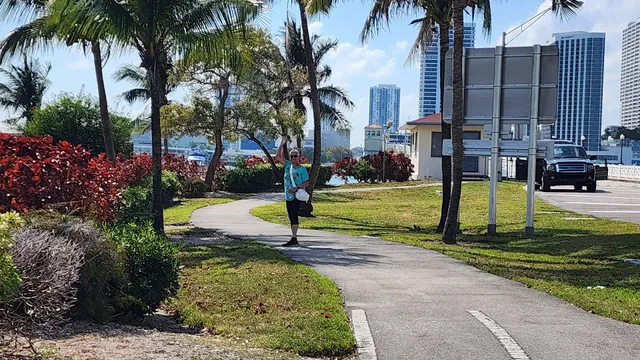 Venetian Causeway Park