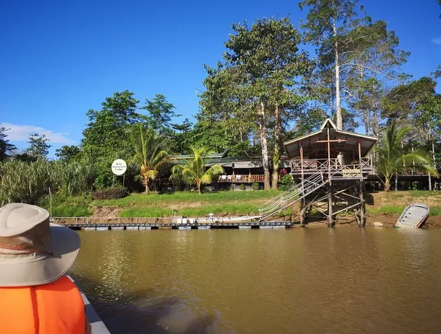 Bilit Adventure Lodge