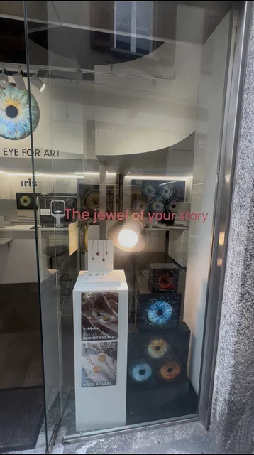 Iris Galerie Como