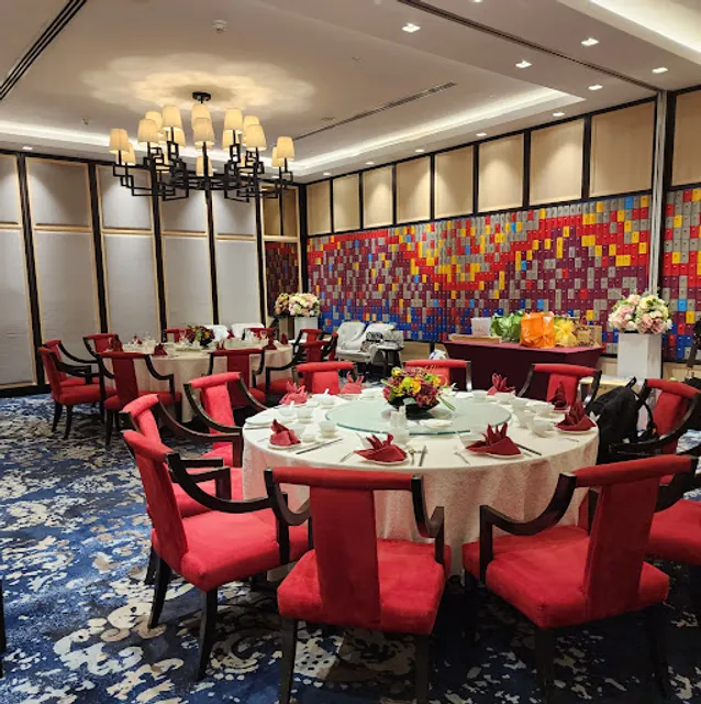 Zuan Yuan Chinese Restaurant