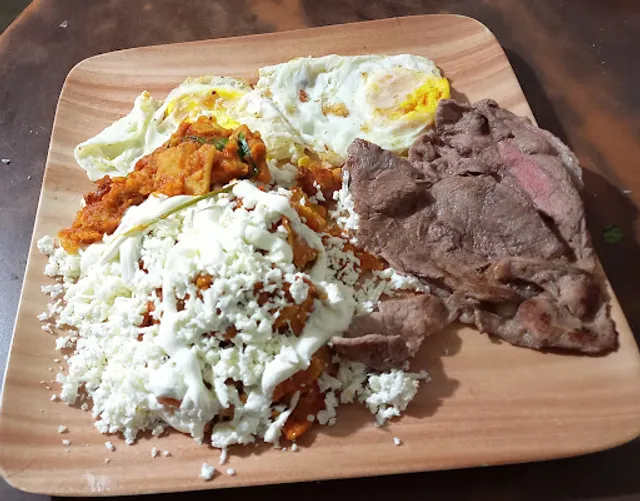 Antojitos la flor de piña