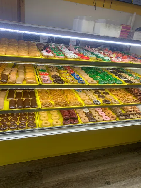 Donuts Hot & Fresh Kolaches