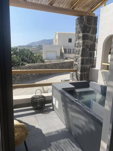 Aidani Luxurious Rooms