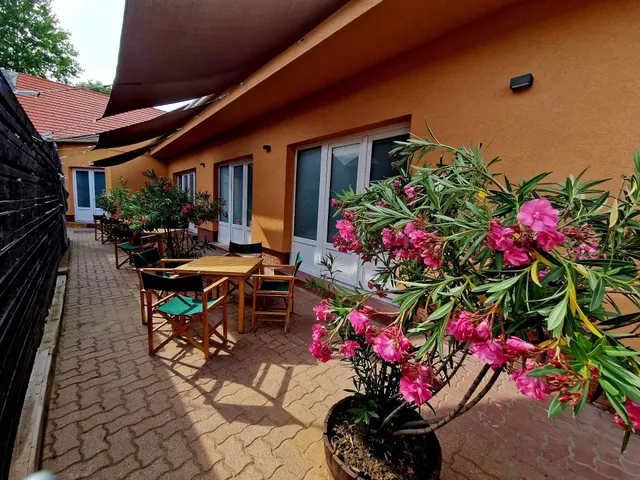 Kétsirály Apartman