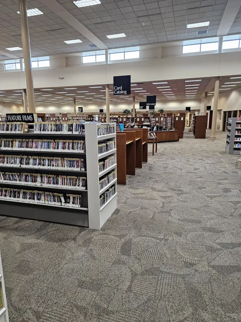 West Allis Public Library