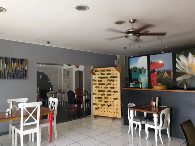 Don Pho • Santa Ana