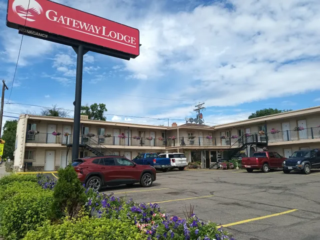 Gateway Lodge