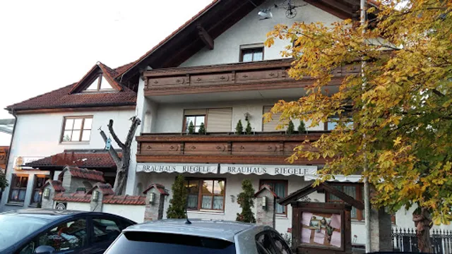 Landgasthof Alt Kissing Fam. Grundler