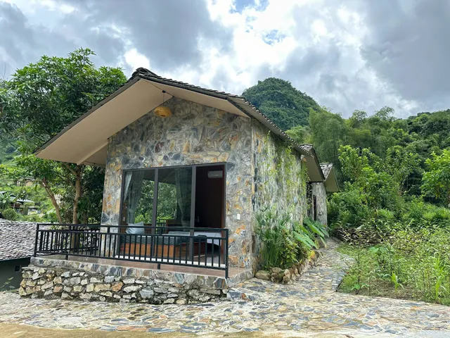 NaLien view Homestay