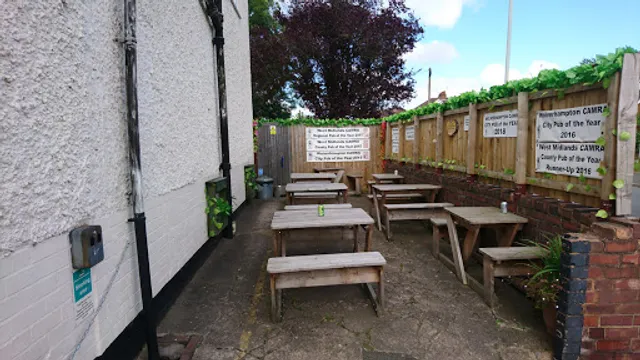 Hail to the Ale, Wolverhampton