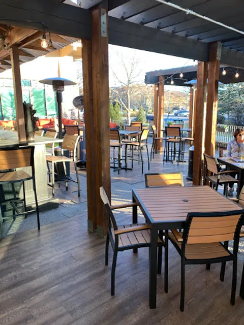 Iron Horse Bar & Grill Leawood