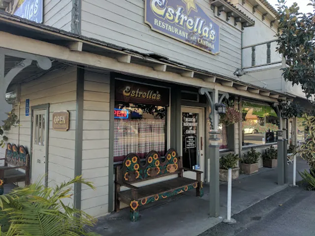 Estrella's Restaurant