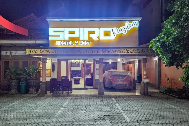 RedDoorz Syariah Near Alun-Alun Tulungagung