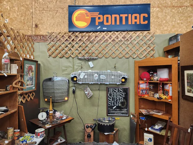 Missouri Valley Antiques & Classic Cars