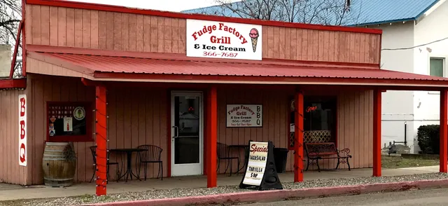Fudge Factory Grill & Ice Cream