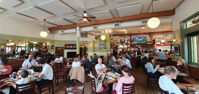 Tutu's Food and Drink