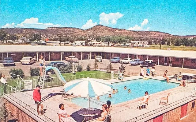 Casa Lemus Inn and Restaurant