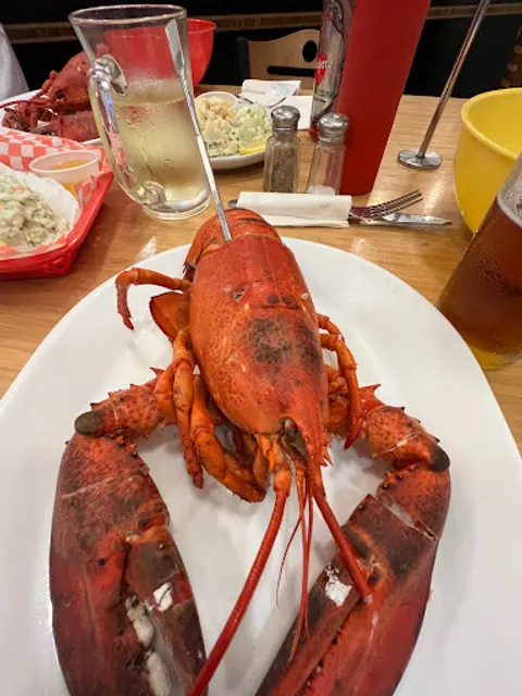 Halls Harbour Lobster Pound