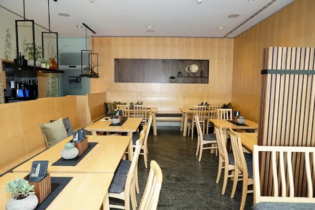 Die Tafeldecker am Hopfengarten