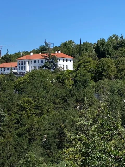 British Embassy Ankara (Birleşik Krallık Ankara Büyükelçiliği)