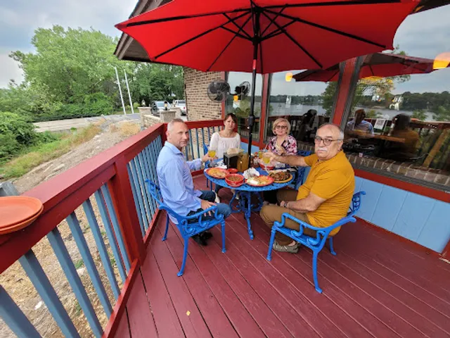 El Maguey - Lake Side Mexican Restaurant