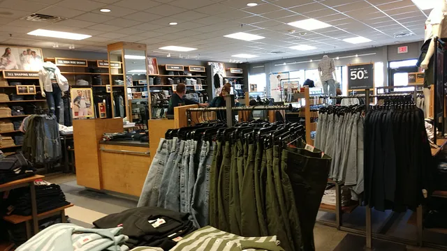Levi’s Outlet Store