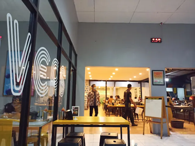 It's Steak Luar Biasa