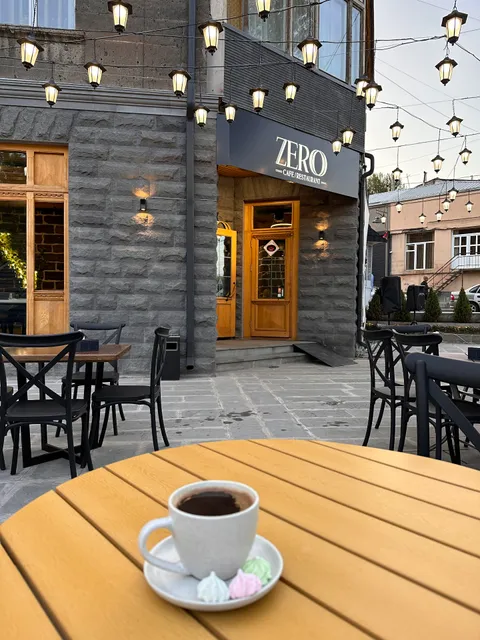 Zero cafe-restaurant