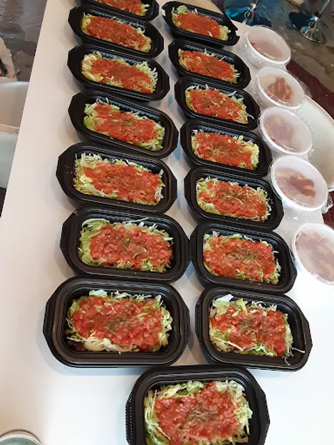 Lunch&Bar Ｔｗｏ−Ｔｈｒｅｅ