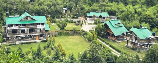 Shree Ganga Cottages Restaurant And Bar