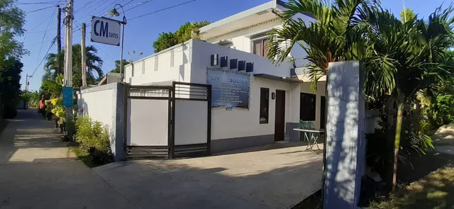 CM Star Suites Vigan - Transient House