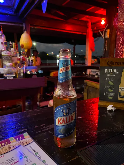 Antiki Floating Bar & grill