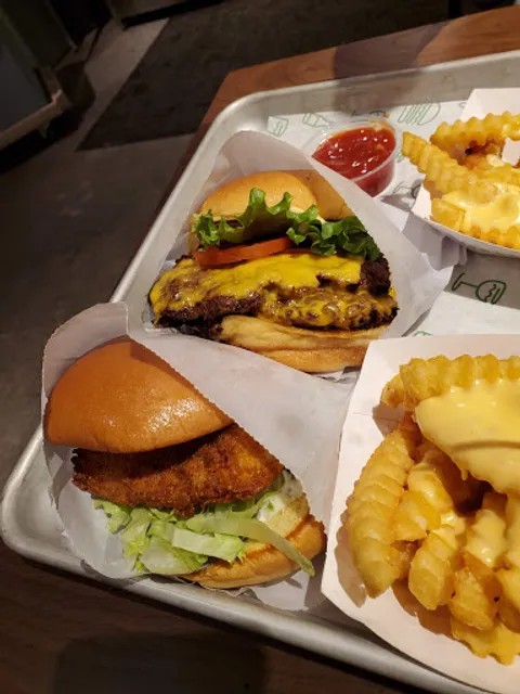 Shake Shack Eatontown Mall