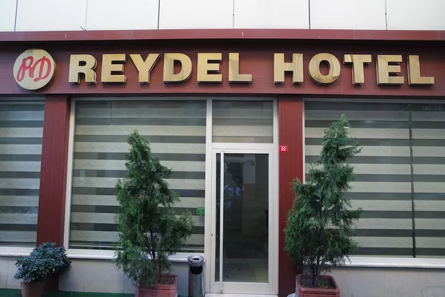 Reydel Hotel