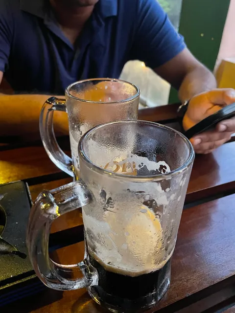 Ricky Bar & Restaurant