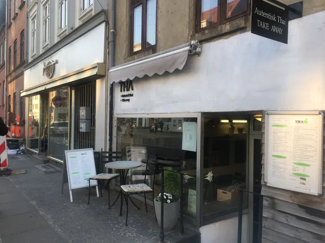 Autentisk thai take away