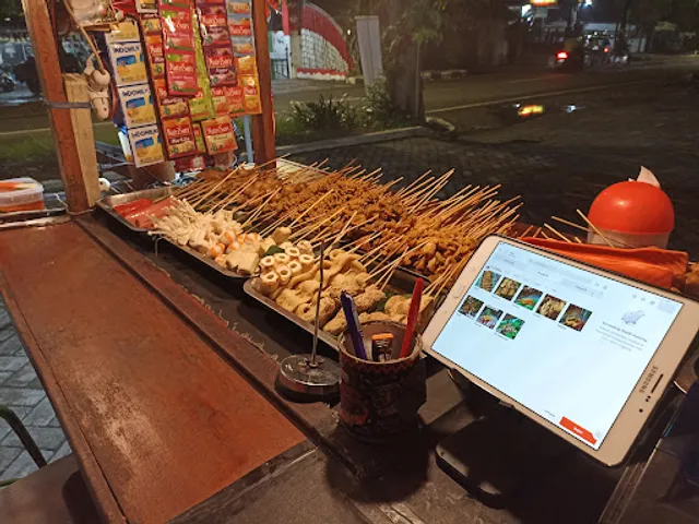 Angkringan Lanang Teloe