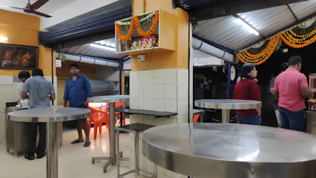 Abbai Tiffin Centre
