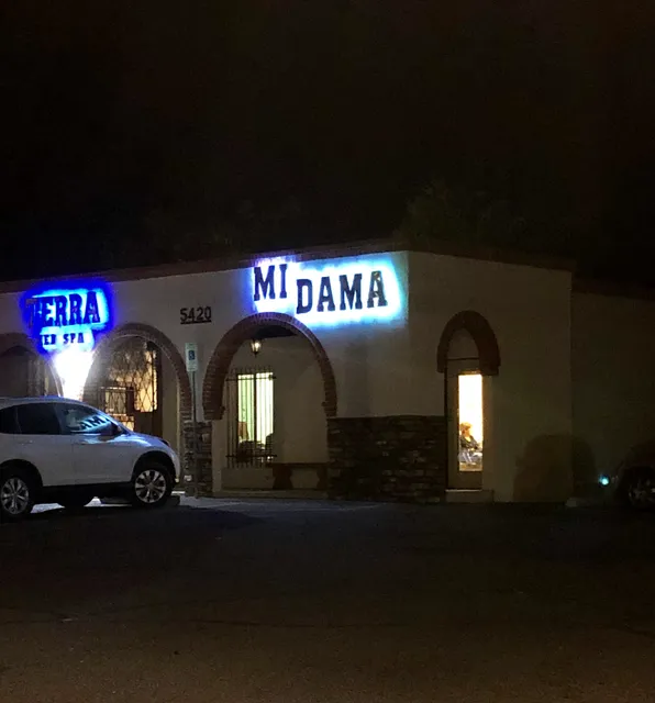 Beauty Avenue by Mi Dama