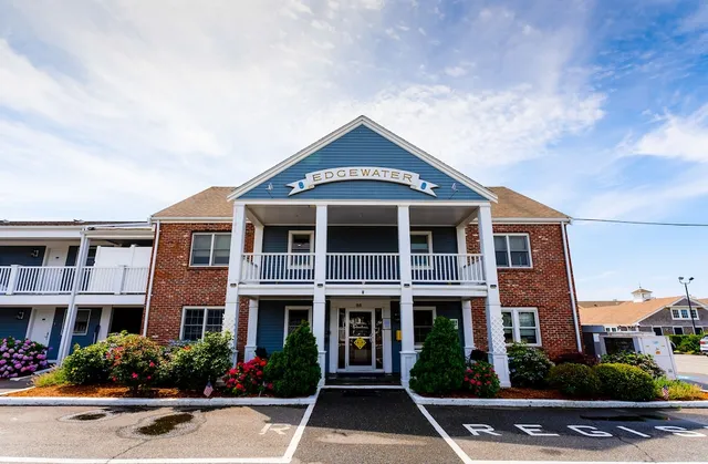 Edgewater Beach Resort