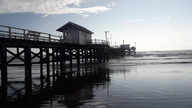 COTE D'AZUR building