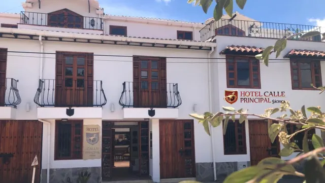 Hotel Calle Principal